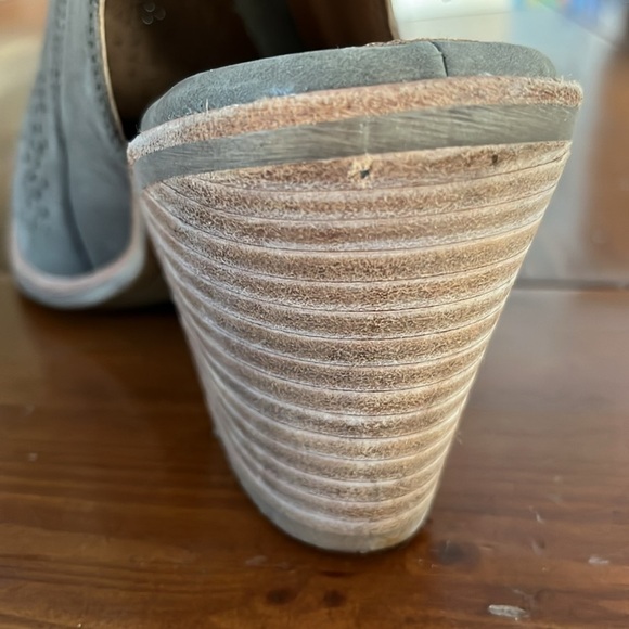 Sofft Tensley Distressed Leather Perforated Gray Slingback Clog/Bootie- 8.5 - Picture 10 of 11